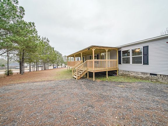 3rd image of 140 Lee Road 2166