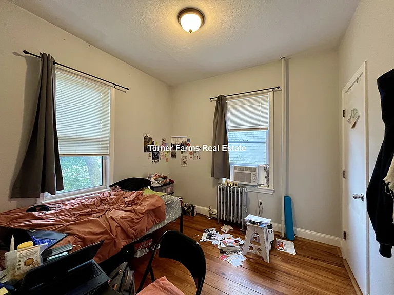 114 Thornton St #2 — Photo 16