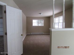 216 Martha Ln, Blakeslee, PA