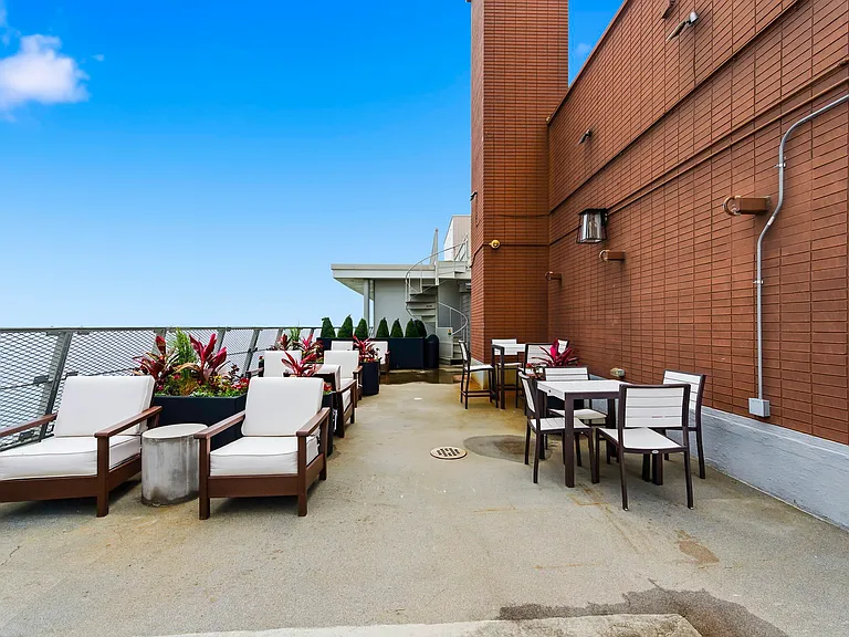 Rooftop Sunbathing Deck