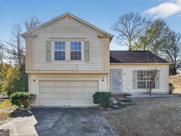 106 Gatwick Ct, Riverdale, GA 30274