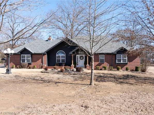 502 S County Line Rd, Charleston, AR 72933