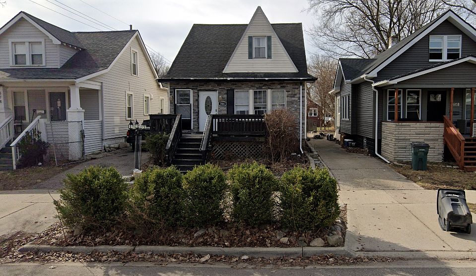 1st image of 366 College St APT 1