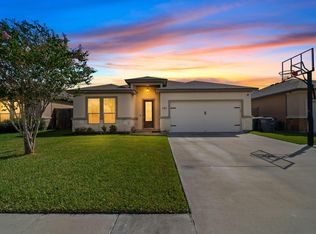 121 Alydar Dr, Victoria, TX 77901