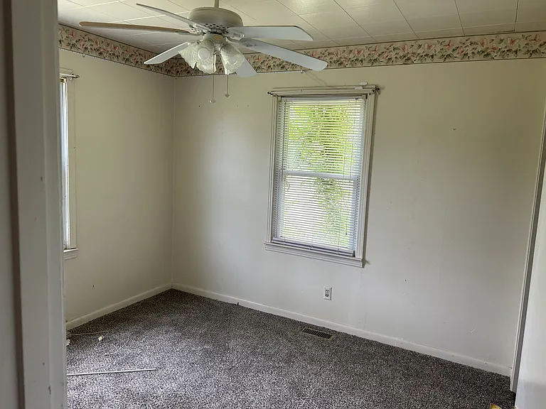 8085 Greenville Hwy — Photo 6