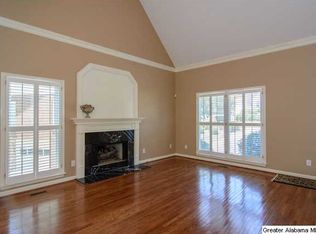 4564 Highland Crest Cir, Birmingham, AL 35226