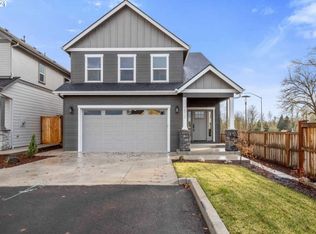 3586 Nestucca Loop, Eugene, OR 97408