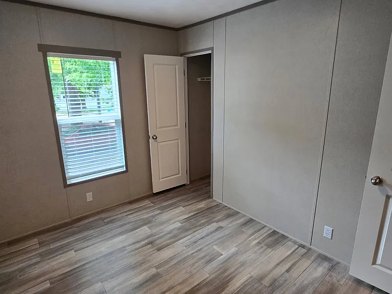 2981 Edgemoor Ln — Photo 8