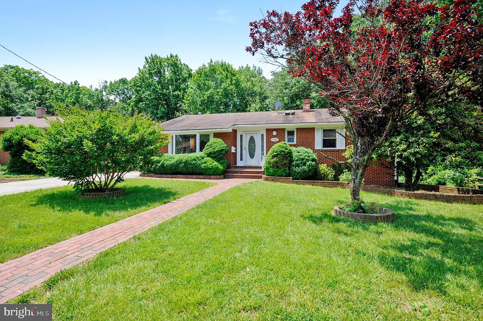 7506 Sweetbriar Dr photo 1
