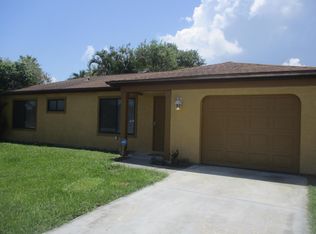 2181 SE East Dunbrooke Cir, Port Saint Lucie, FL 34952