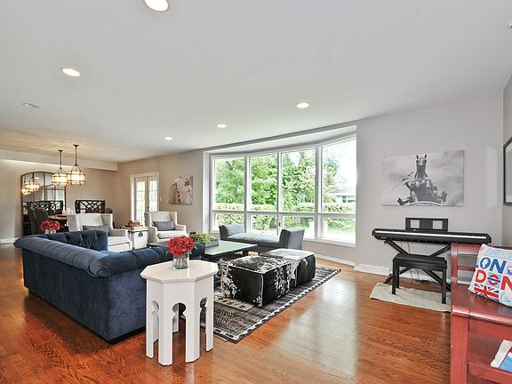 Living Room / Dining Room