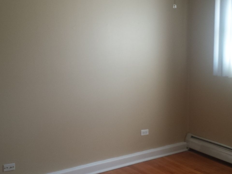 2nd image of 4724 W 107th St APT 2A
