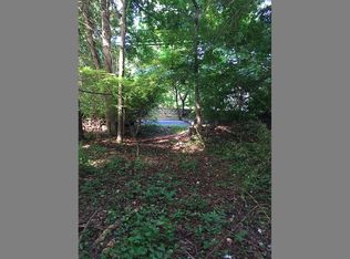 3330 Redding Rd, Fairfield, CT 06824