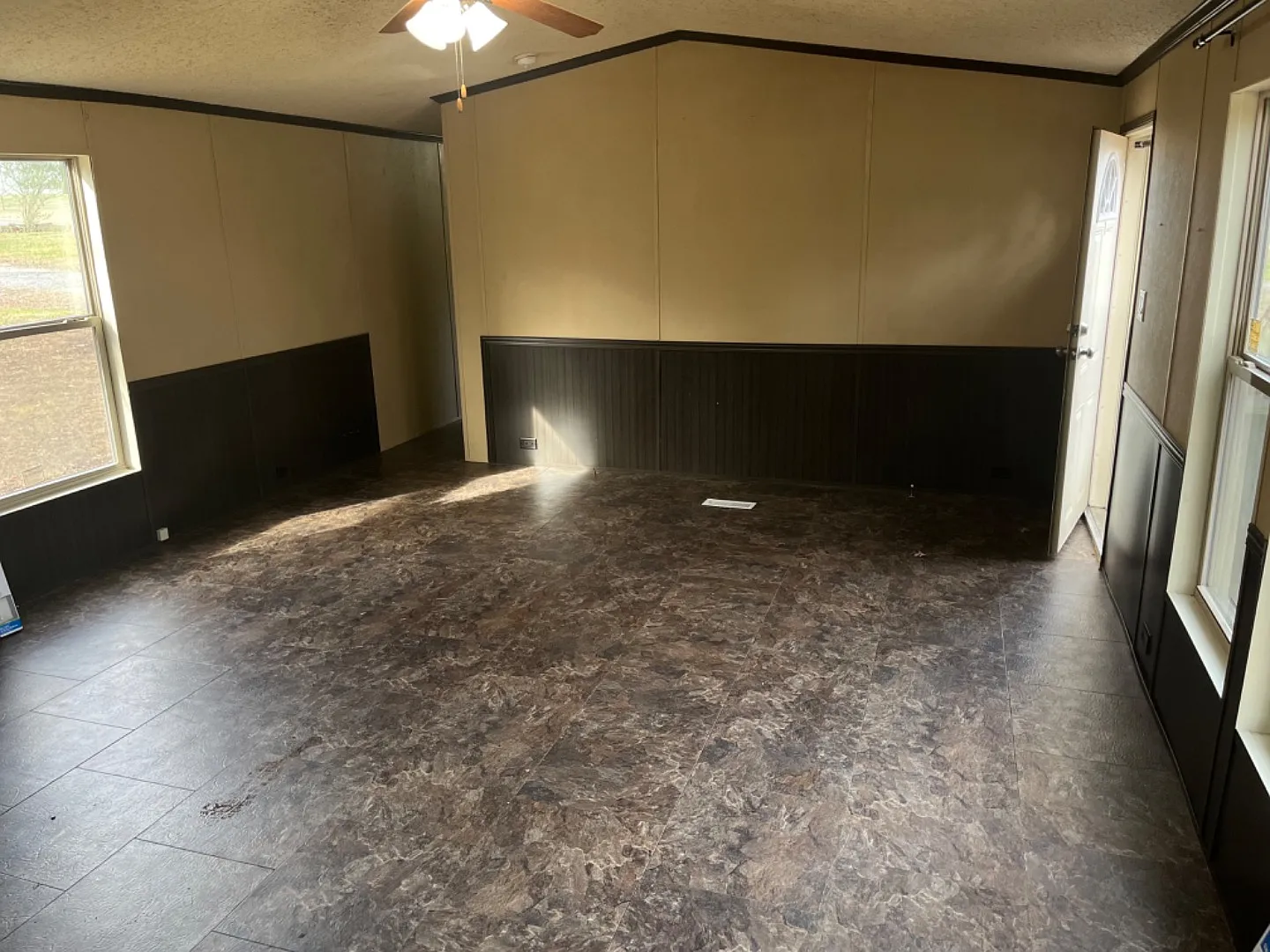 3200 South Dug Gap Road - 255 — Photo 2