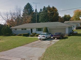 1971 N River Rd, Saginaw, MI 48609