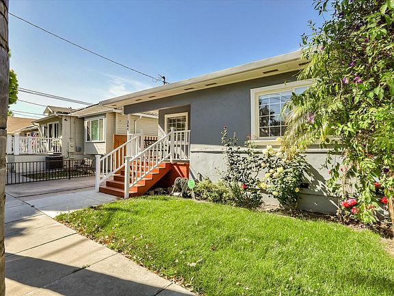 4th image of 369 Jerome St