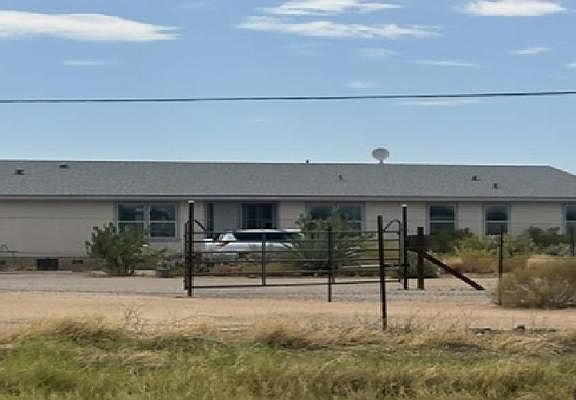 2nd image of 7079 N Anway Rd