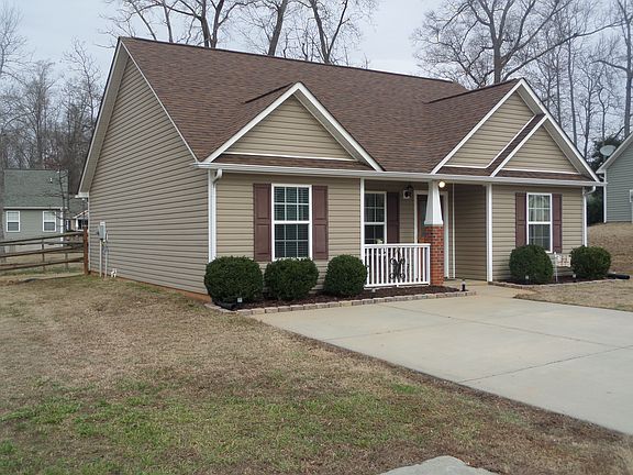 4th image of 4250 Cornelia Ln