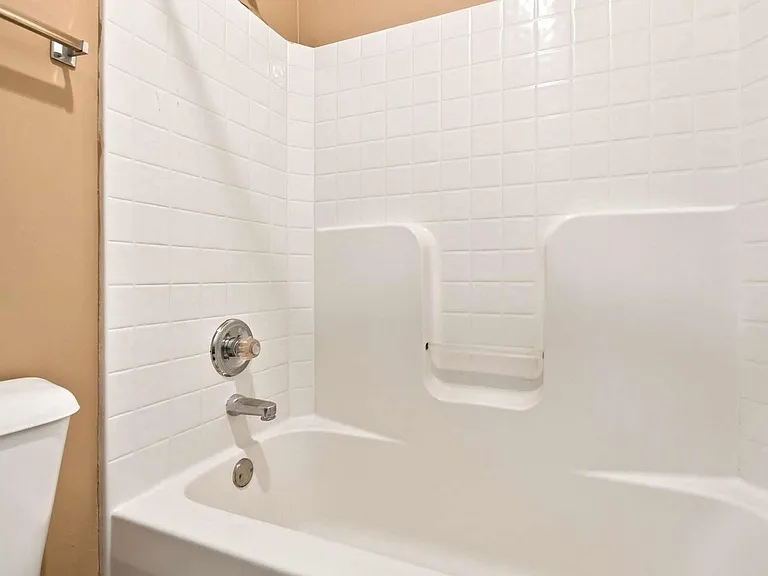 1631 Baltimore Dr — Photo 12