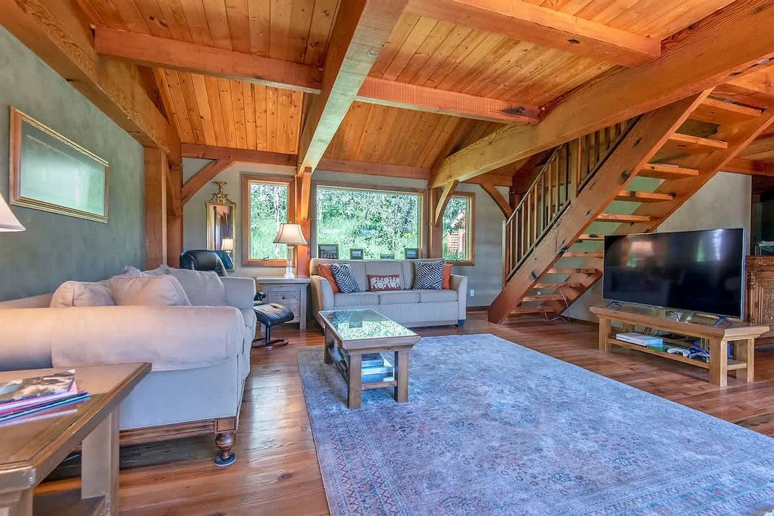 4 bed, 2.0 bath, $8,823 — Photo 2
