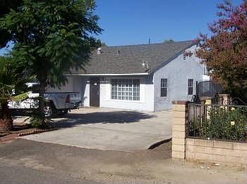 1st image of 597 Irving Dr