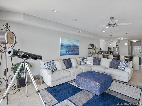 4th image of 1220 Lands End Pkwy #217