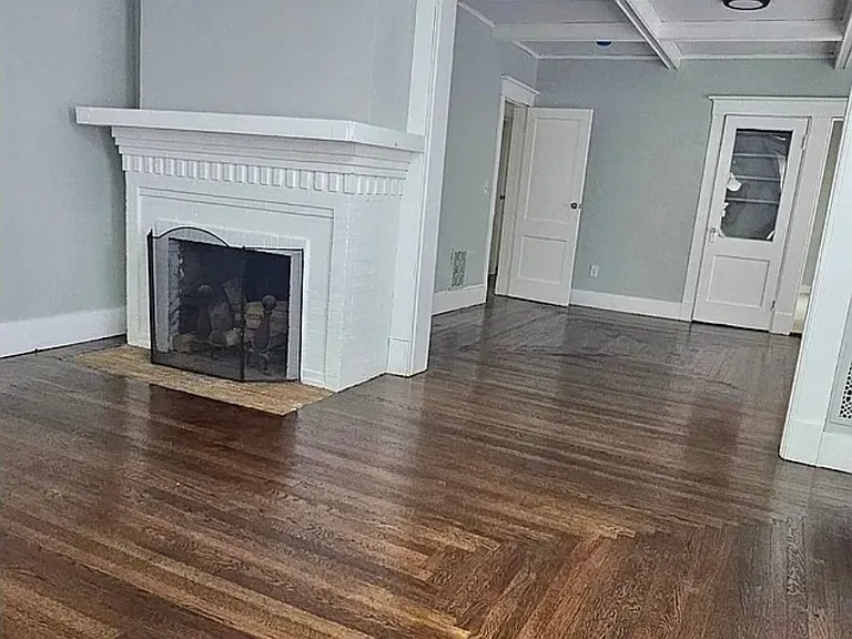 381 Norton St #2 — Photo 4