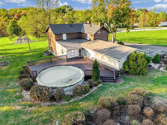 3rd image of 263 Goodwin Rd
