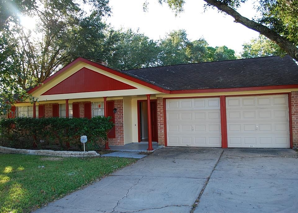 1st image of 2431 Fairgreen Dr