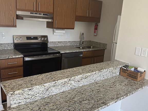 2nd image of 205 Double Eagle Dr. #G1