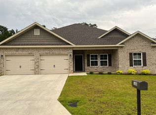 108 Sandpiper Ln, Dothan, AL 36301