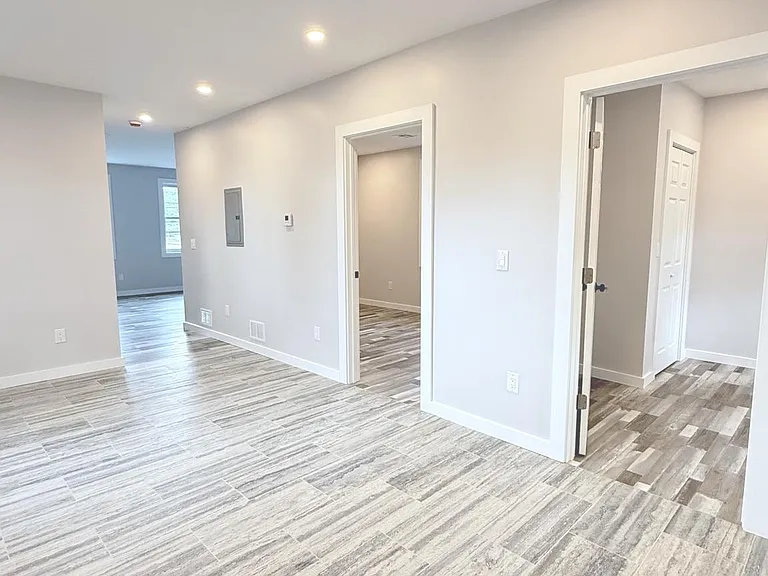 182 Belmont Ave #2 — Photo 8
