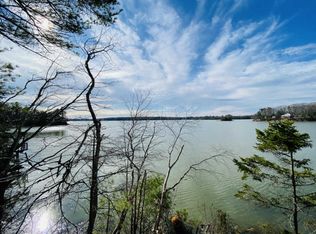 338 Lower Flying Point Rd, Freeport, ME 04032