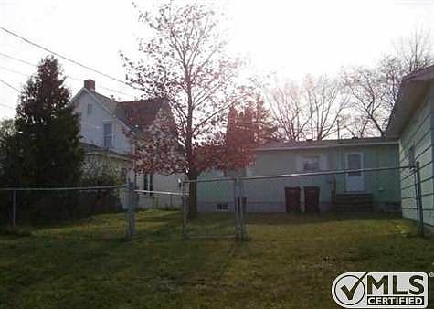 5th image of 510 N 11th St