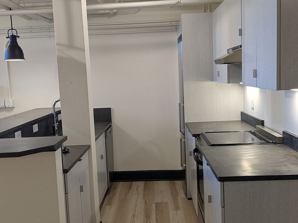 1st image of 210 East St #103