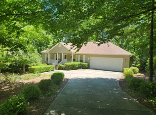 160 Crescent Dr, Mc Cormick, SC 29835