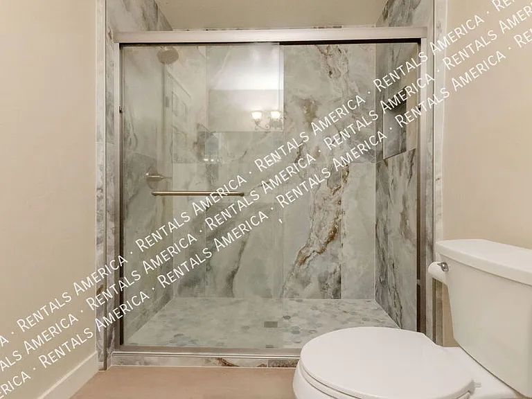 5675 N Camino Esplendora #1105 — Photo 15