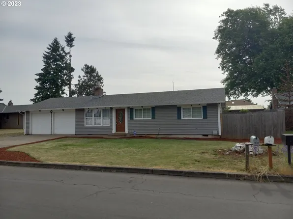 18701 Boynton St, Oregon City, OR 97045