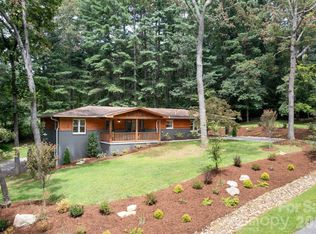 15 Pine Ridge Ct, Fletcher, NC 28732