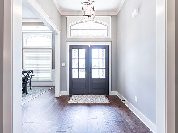 3rd image of 103 Foxberry Nook