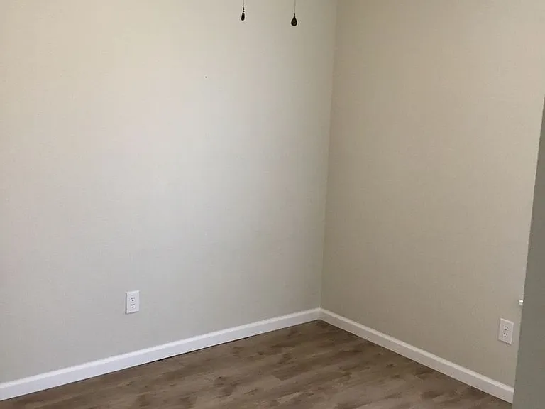 149 Katie Cir — Photo 14