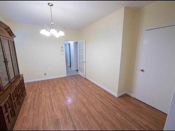 4th image of 69 Lexington Ave Floor 1