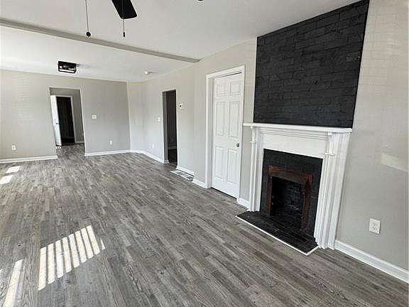 3rd image of 338 Rockmart Rd