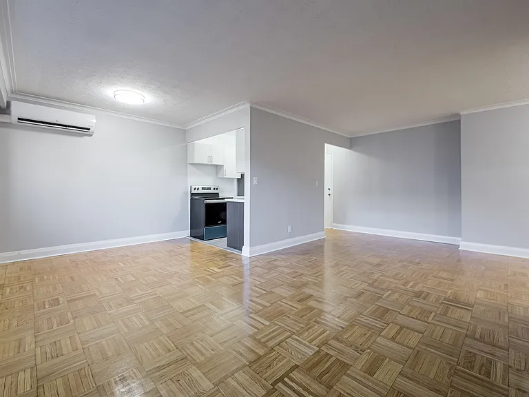 130 Jameson Ave — Photo 29