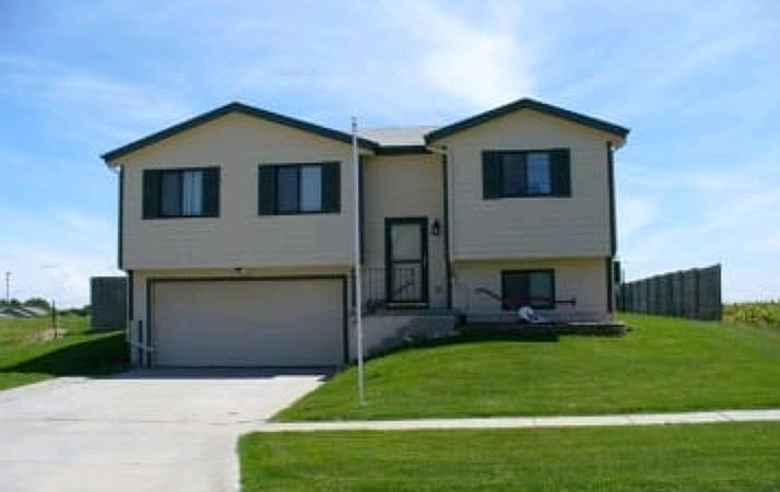 1st image of 1121 Olivia Dr
