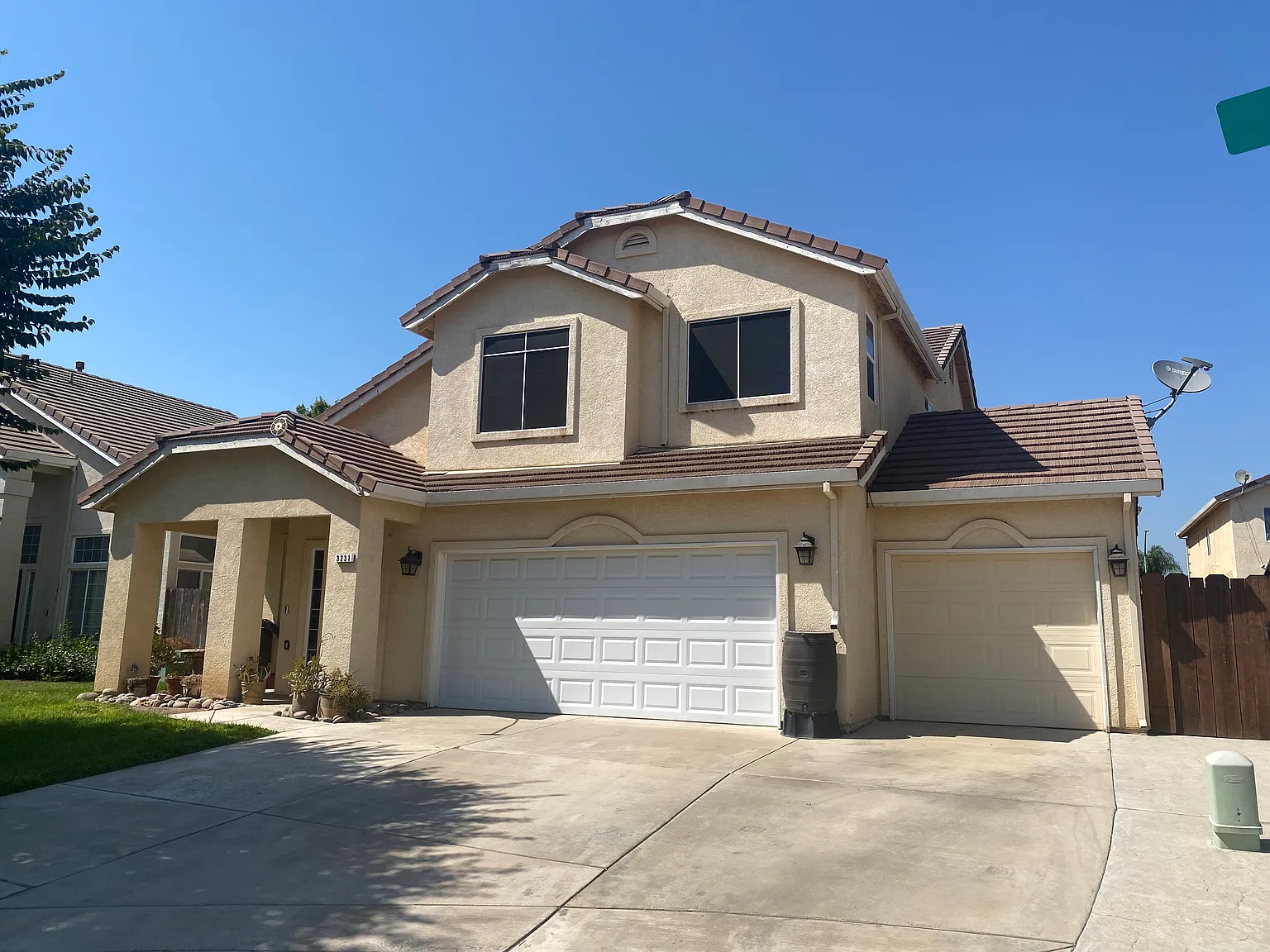 3231 Sutton Rd — Photo 1