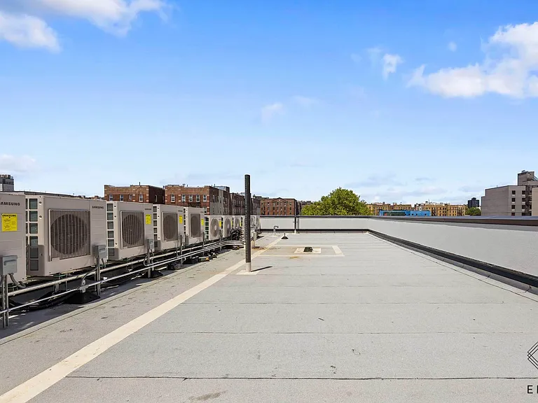 62 E 21st St #1-R — Photo 16
