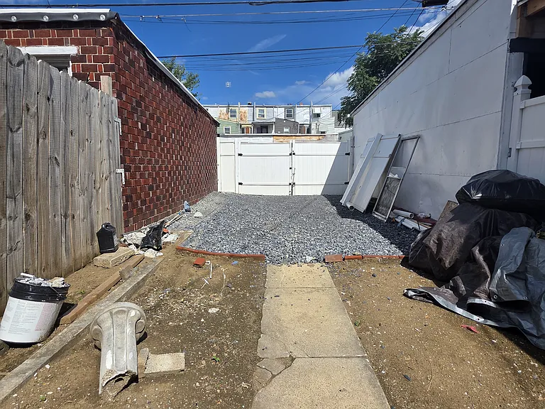 1235 N 10th St — Photo 19