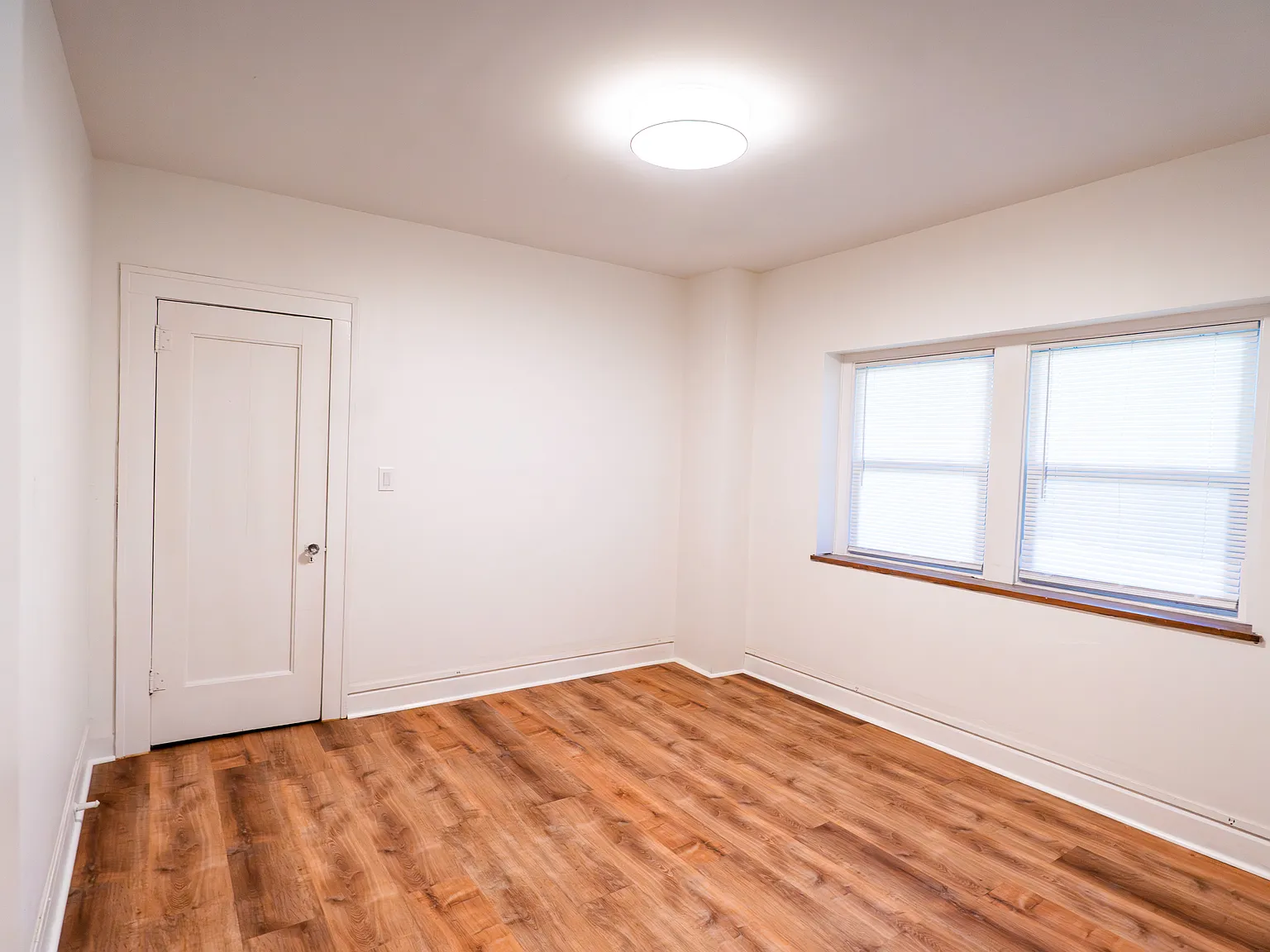 2 bed, 1300 sqft, $1,395 — Photo 4