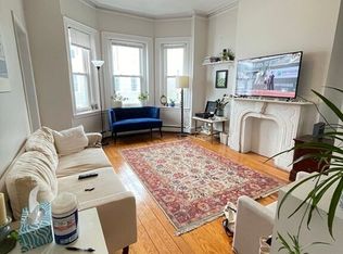 293 E St #2F, Boston, MA 02127